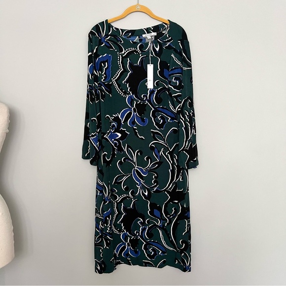 NEW NWT Chico’s Green Navy Eastern Bell Sleeve MIDI Dress Size 2 Large - Picture 4 of 9